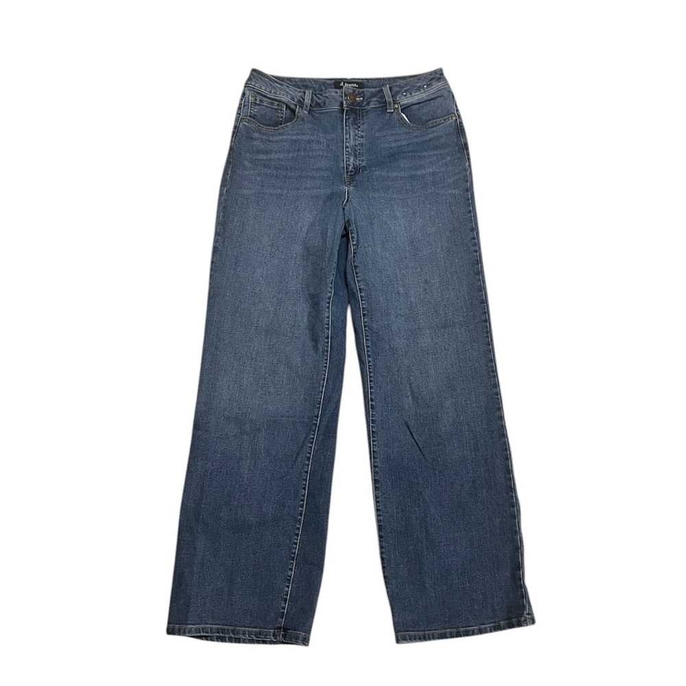Wide leg / loose fit jeans